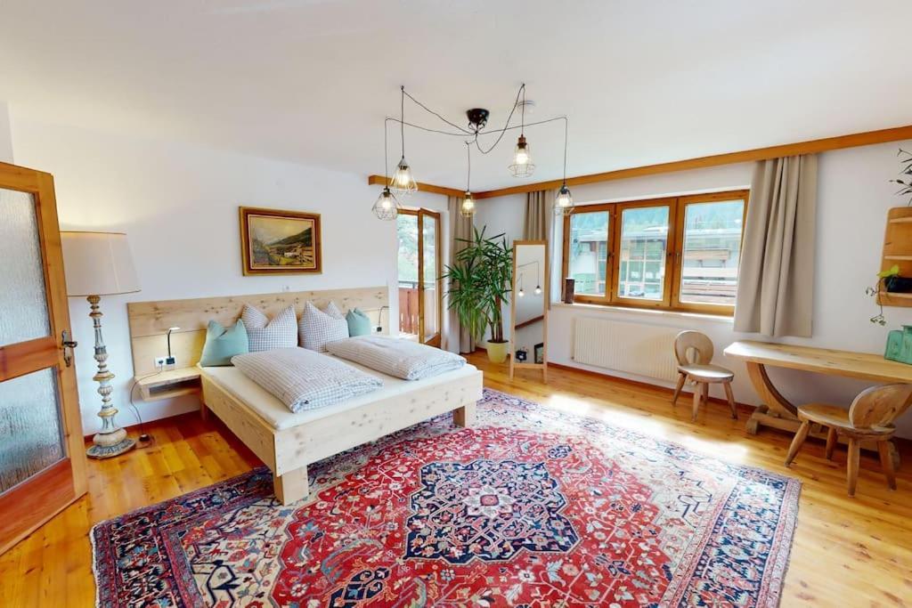 Haus Alberto - Haus Mit 2 Ferienwohnungen Ötztal-Bahnhof Extérieur photo