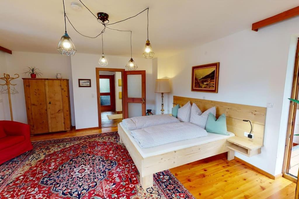 Haus Alberto - Haus Mit 2 Ferienwohnungen Ötztal-Bahnhof Extérieur photo